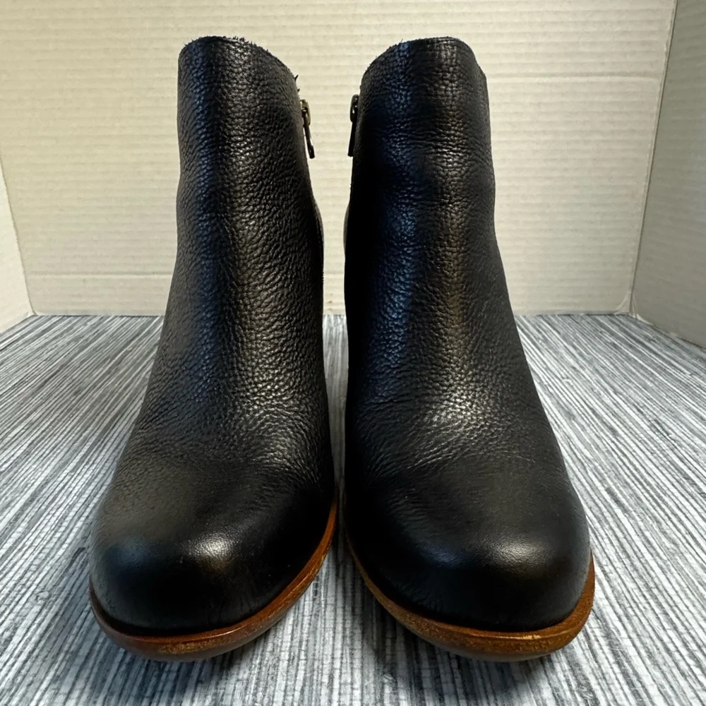 Kork-Ease Black Natalya Ankle Boots, size 7 - Picture 4 of 10